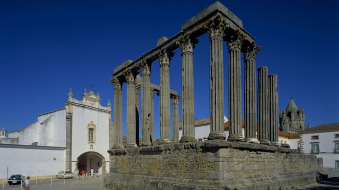 Templo Romano de Évora